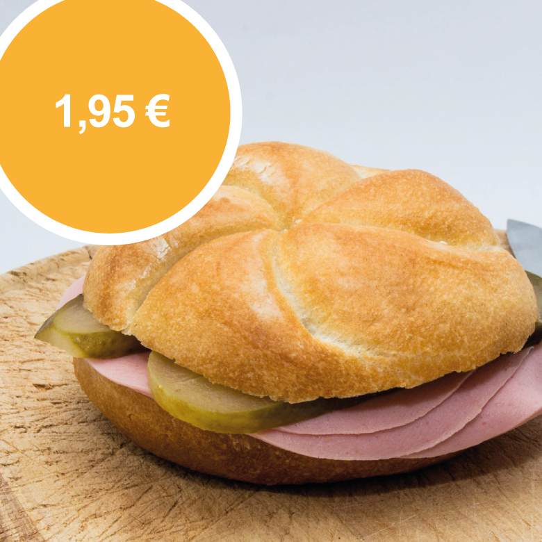 Tankstelle_Shop_Angebote_wurstsemmeln